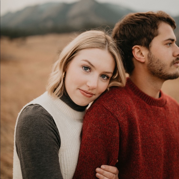 Meet your Posher, Lindsey - Picture 1 of 1